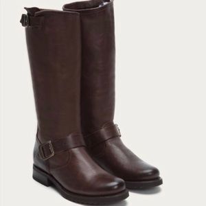 FRYE Veronica Slouch boots!